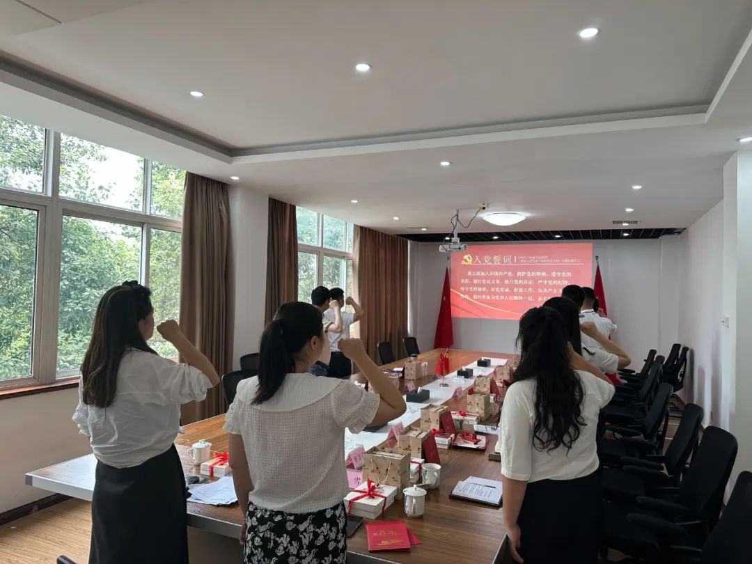 1688527046469820.jpg 640.jpg